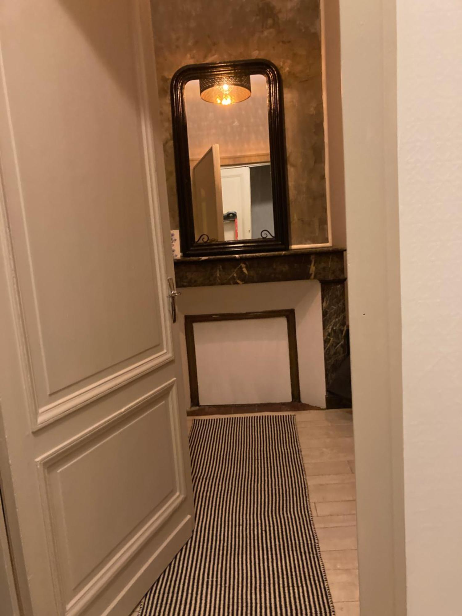 L'Insolite Saintes Buitenkant foto